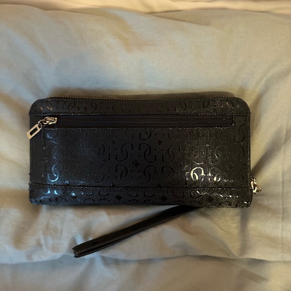 Guess wallet - Picture 2 of 2